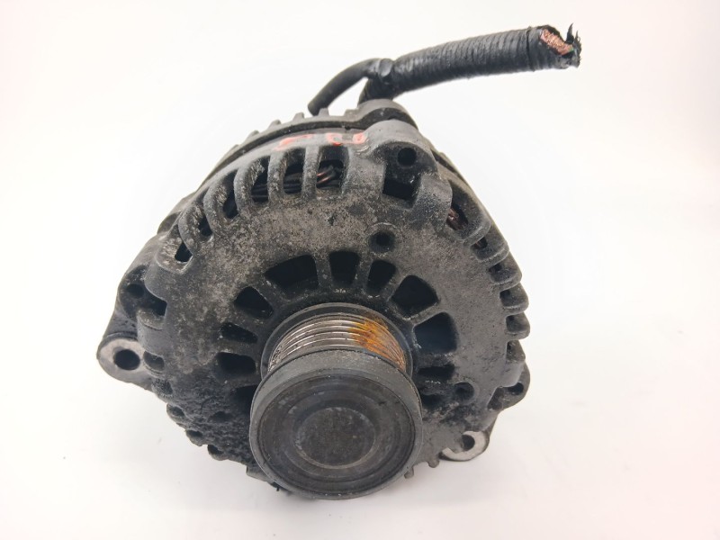 Recambio de alternador para ssangyong rodius i 2.7 xdi referencia OEM IAM 1621543802  