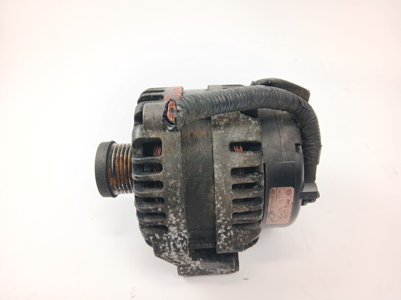 Recambio de alternador para ssangyong rodius i 2.7 xdi referencia OEM IAM 1621543802  