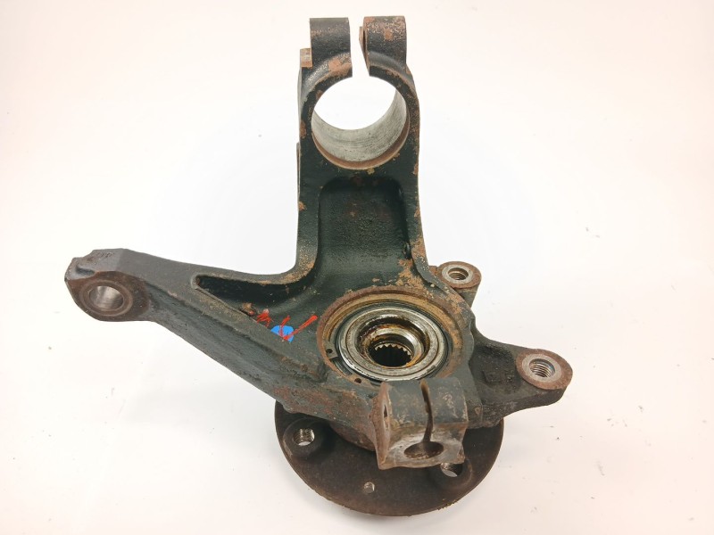 Recambio de mangueta delantera izquierda para peugeot 205 ii (20a/c) 1.1 xa referencia OEM IAM   