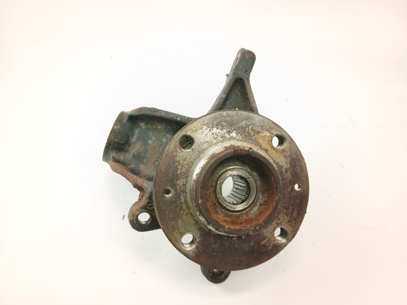 Recambio de mangueta delantera izquierda para peugeot 205 ii (20a/c) 1.1 xa referencia OEM IAM   