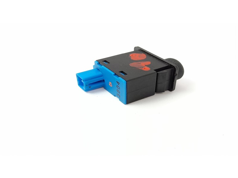 Recambio de interruptor para nissan primera berlina (p12) hatchback 1.9 dci referencia OEM IAM 37044A D20705 