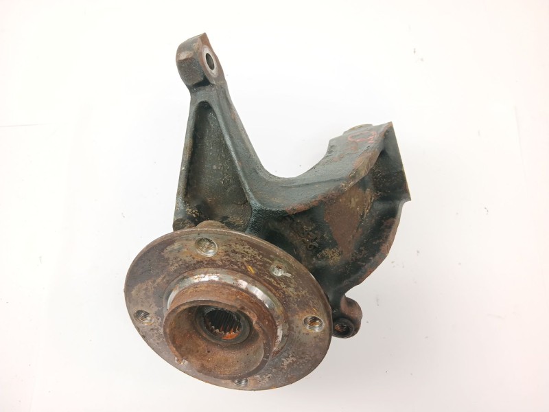Recambio de mangueta delantera derecha para peugeot 205 ii (20a/c) 1.1 xa referencia OEM IAM   