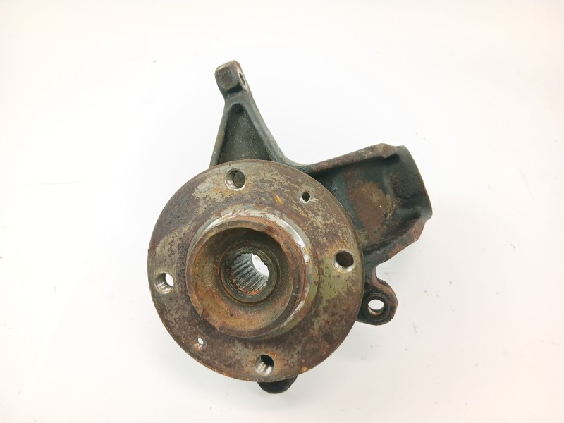 Recambio de mangueta delantera derecha para peugeot 205 ii (20a/c) 1.1 xa referencia OEM IAM   