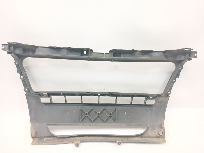 Recambio de paragolpes delantero para peugeot boxer caja/chasis 2.2 hdi 130 referencia OEM IAM 1305760070  