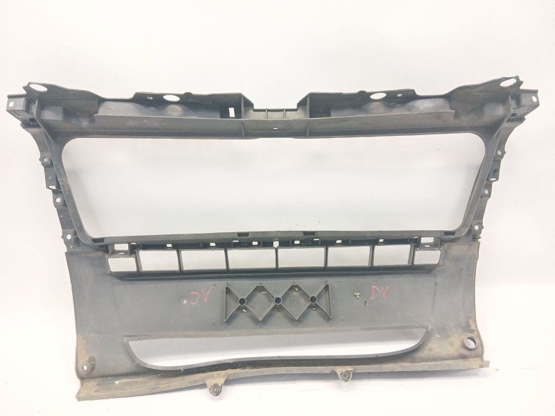 Recambio de paragolpes delantero para peugeot boxer caja/chasis 2.2 hdi 130 referencia OEM IAM 1305760070  
