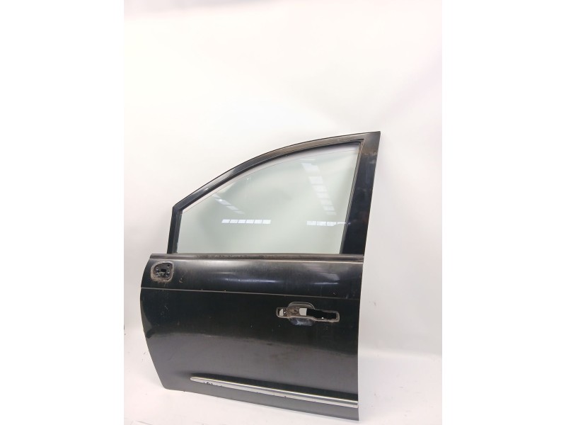 Recambio de puerta delantera izquierda para ssangyong rodius i 2.7 xdi referencia OEM IAM   