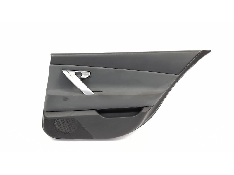 Recambio de guarnecido puerta trasera derecha para nissan primera berlina (p12) hatchback 1.9 dci referencia OEM IAM 82920BA010 