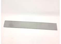 Recambio de moldura para peugeot boxer caja/chasis 2.2 hdi 130 referencia OEM IAM 1306606070  