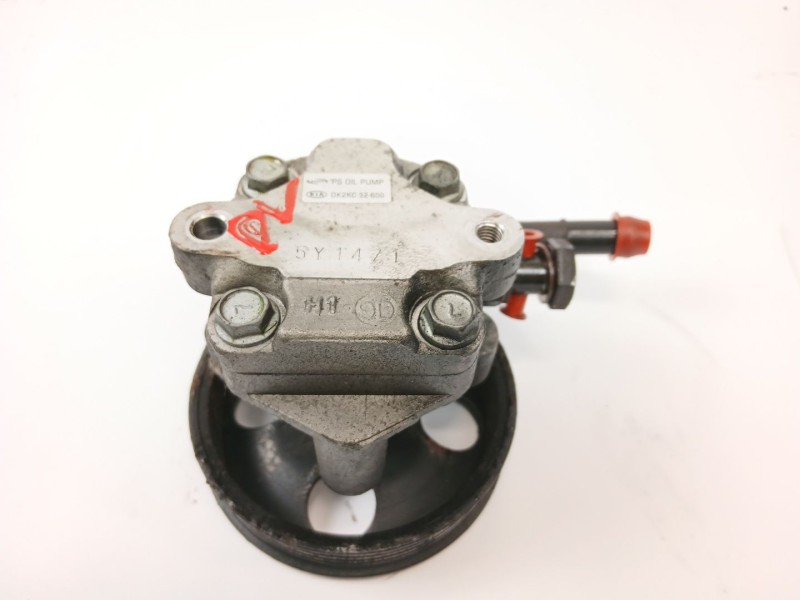 Recambio de bomba direccion para kia carens i monospace (fc, fj) 2.0 crdi referencia OEM IAM 0K2KC32600  