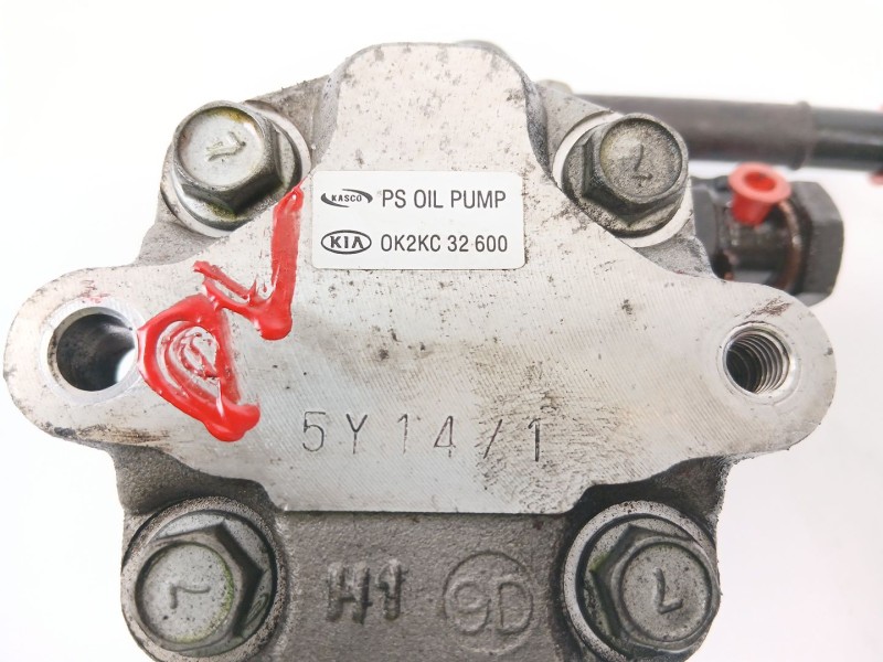 Recambio de bomba direccion para kia carens i monospace (fc, fj) 2.0 crdi referencia OEM IAM 0K2KC32600  