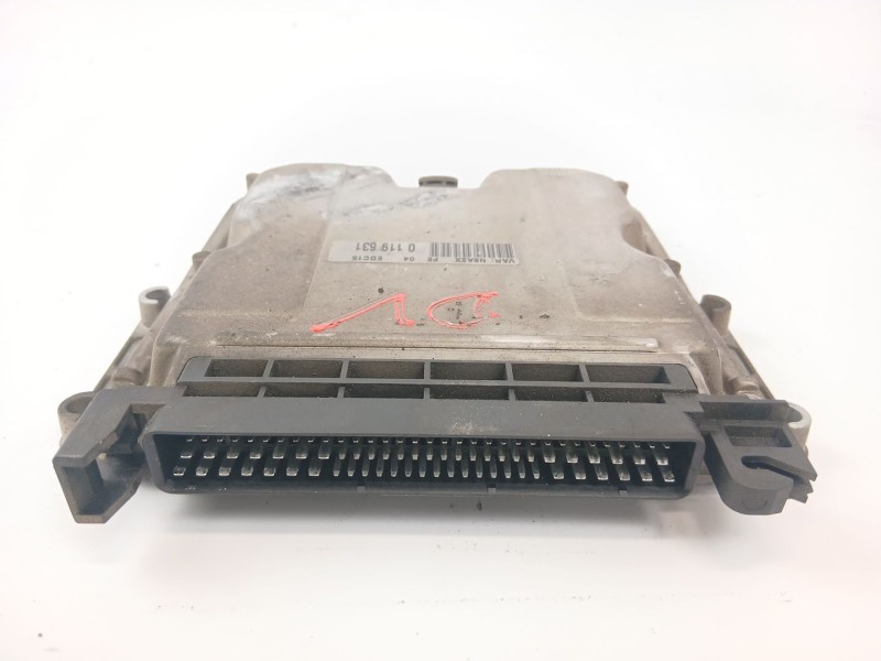 Recambio de centralita motor uce para citroën xsara (n1) 2.0 hdi 90 referencia OEM IAM N6A2X  