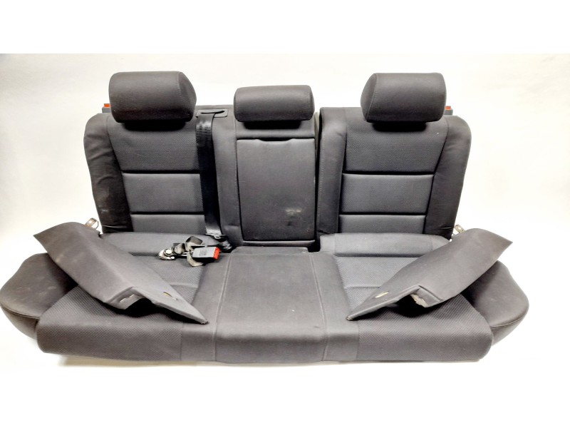 Recambio de asientos traseros para audi a4 avant (8e) 1.9 tdi referencia OEM IAM   