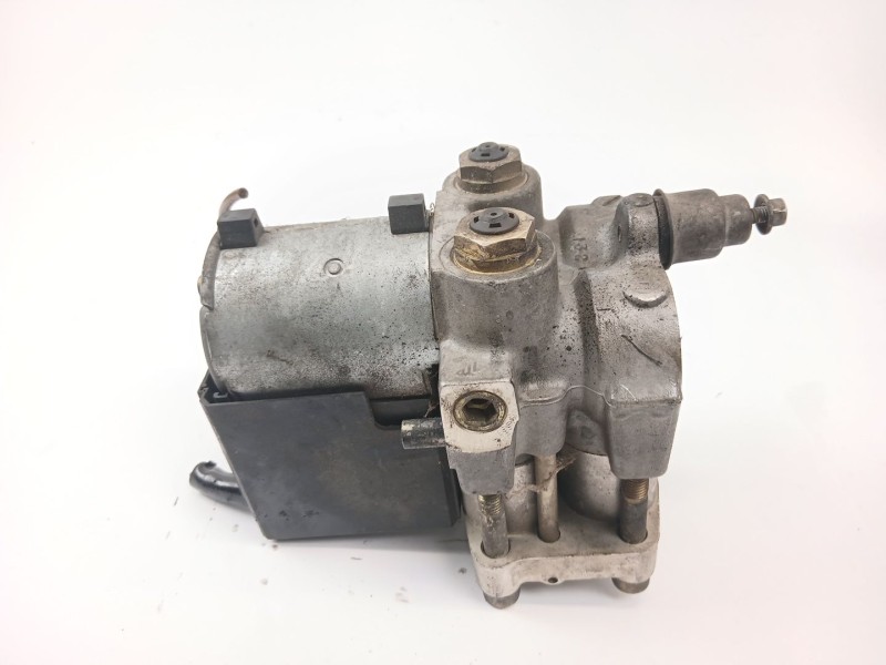 Recambio de abs para audi 80 b4 sedán (8c2) 1.9 tdi referencia OEM IAM 4A0614111A  