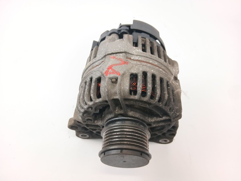 Recambio de alternador para seat ibiza ii (6k1) 1.9 sdi referencia OEM IAM 038903023  