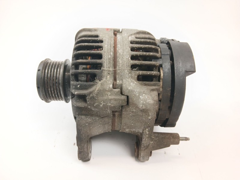 Recambio de alternador para seat ibiza ii (6k1) 1.9 sdi referencia OEM IAM 038903023  