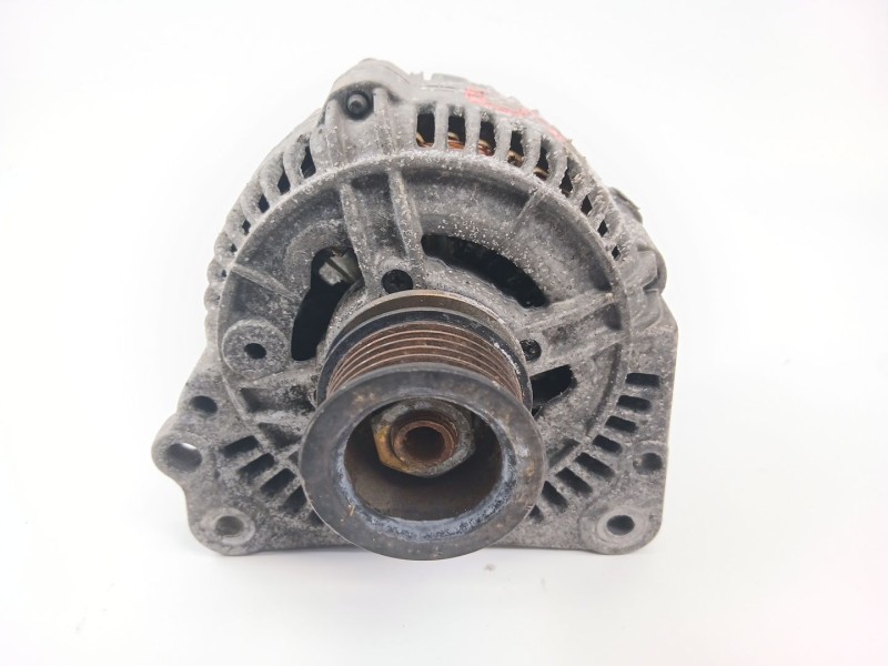 Recambio de alternador para audi 80 b4 sedán (8c2) 1.9 tdi referencia OEM IAM 028903025  