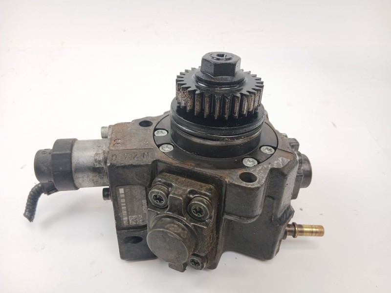 Recambio de bomba inyeccion para nissan qashqai i van (j10) 1.6 dci referencia OEM IAM 0445010250  