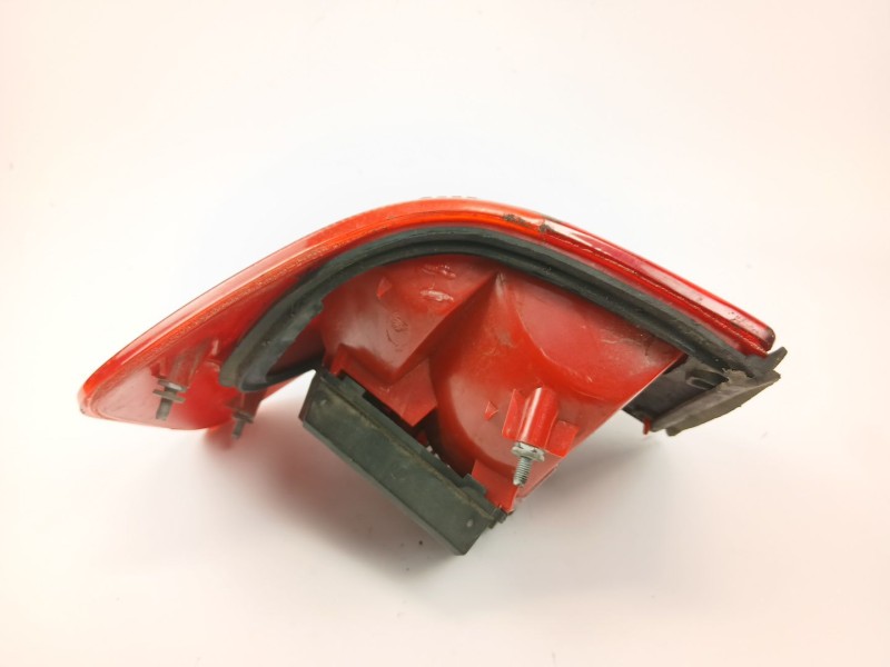 Recambio de piloto trasero derecho para audi 80 b4 sedán (8c2) 1.9 tdi referencia OEM IAM   