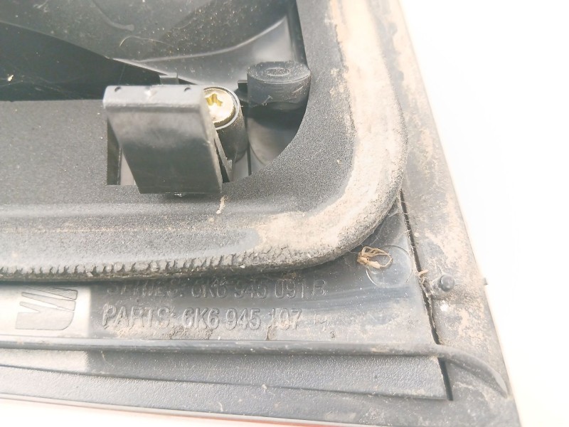 Recambio de piloto trasero izquierdo interior para seat ibiza ii (6k1) 1.9 sdi referencia OEM IAM 6K6945091  