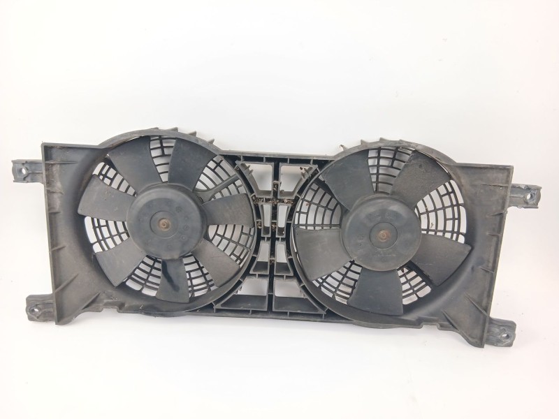 Recambio de electroventilador para ssangyong rodius i 2.7 xdi referencia OEM IAM 8821021050  