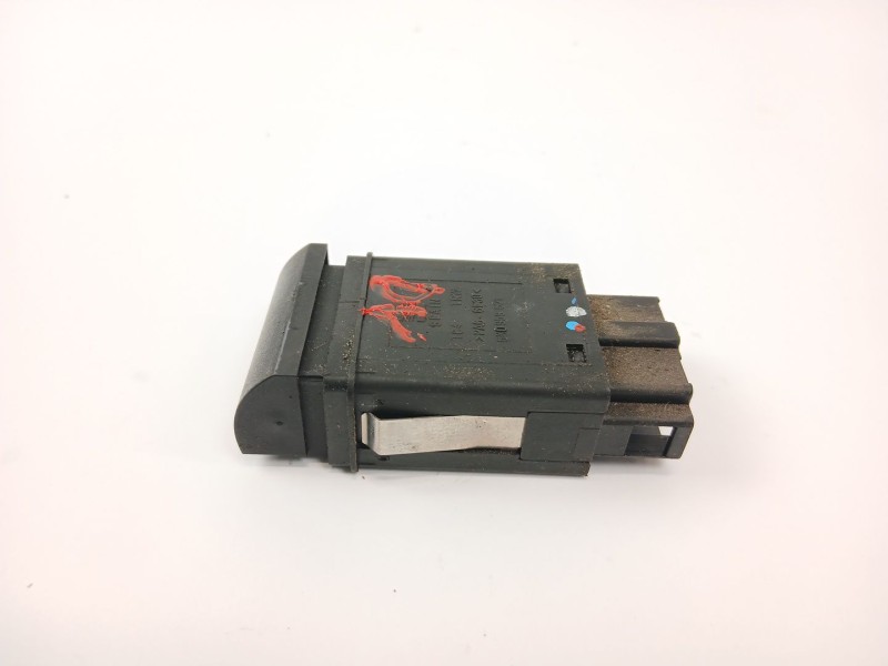 Recambio de boton luneta termica para seat ibiza ii (6k1) 1.9 sdi referencia OEM IAM 6K0959621  
