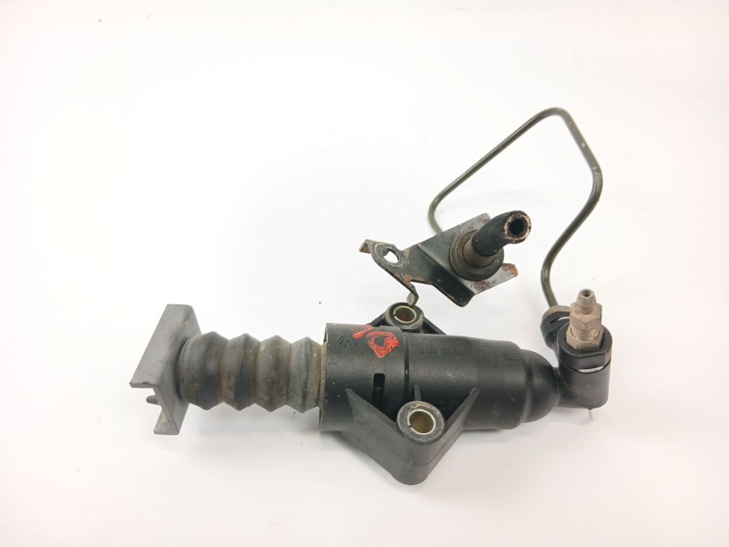 Recambio de bombin embrague para seat ibiza ii (6k1) 1.9 sdi referencia OEM IAM 1J0721261  