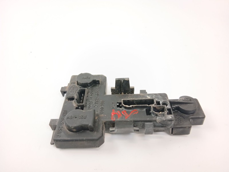 Recambio de portalamparas para seat ibiza ii (6k1) 1.9 sdi referencia OEM IAM 6K6945258  