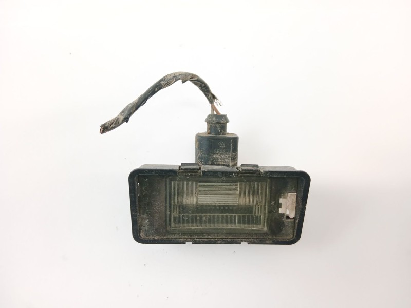 Recambio de piloto matricula para seat ibiza ii (6k1) 1.9 sdi referencia OEM IAM 1M6943021  