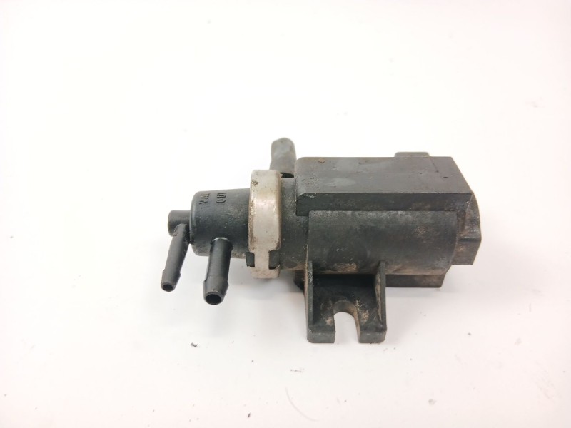Recambio de valvula aire adicional para seat ibiza ii (6k1) 1.9 sdi referencia OEM IAM 1H0906627  