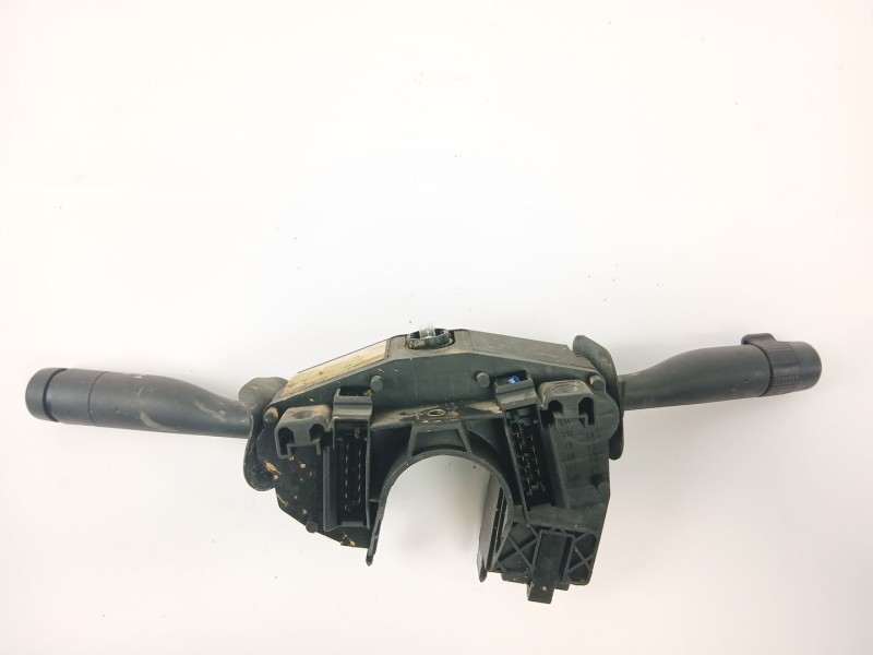 Recambio de mando volante para ford fiesta iv (ja_, jb_) 1.8 d referencia OEM IAM   