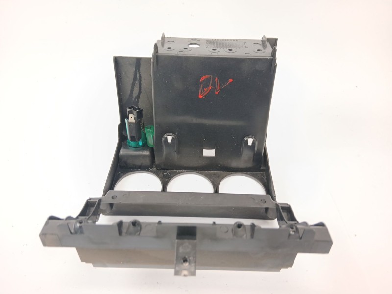 Recambio de consola central para citroën zx (n2) 1.9 d referencia OEM IAM 9602991677  