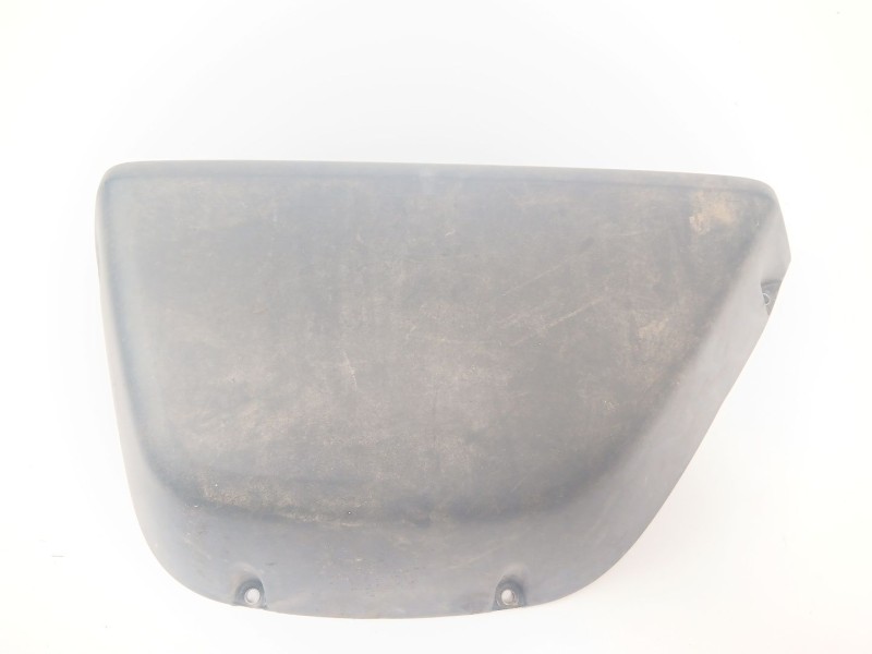 Recambio de moldura para peugeot boxer caja/chasis 2.2 hdi 130 referencia OEM IAM 1305807070  