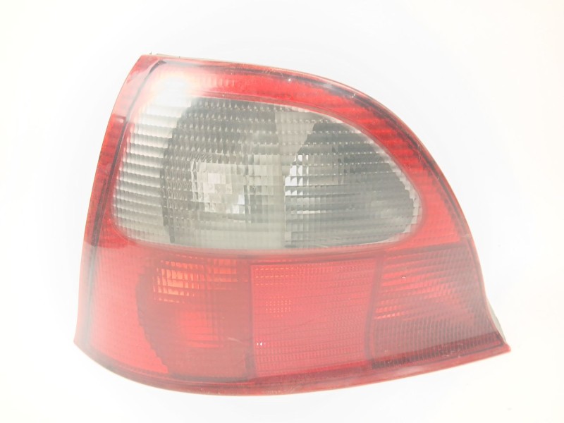 Recambio de piloto trasero izquierdo para rover 200 ii hatchback (rf) 220 d/sd referencia OEM IAM   