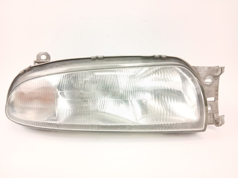 Recambio de faro derecho para ford fiesta iv (ja_, jb_) 1.8 d referencia OEM IAM 0301049202  