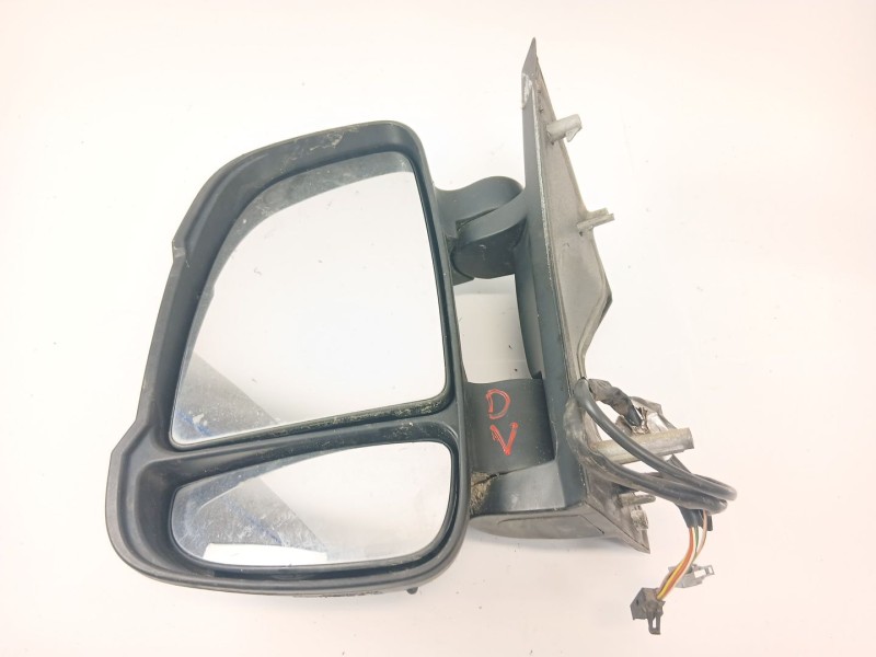 Recambio de retrovisor izquierdo para peugeot boxer caja/chasis 2.2 hdi 130 referencia OEM IAM E3011029  