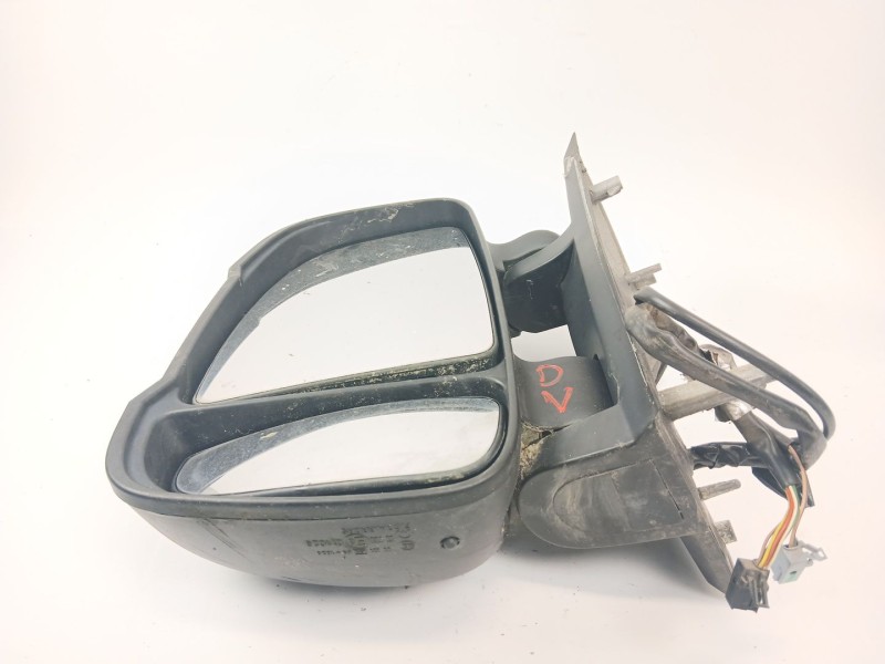 Recambio de retrovisor izquierdo para peugeot boxer caja/chasis 2.2 hdi 130 referencia OEM IAM E3011029  