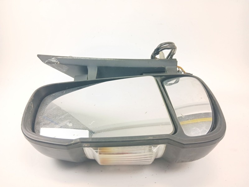 Recambio de retrovisor izquierdo para peugeot boxer caja/chasis 2.2 hdi 130 referencia OEM IAM E3011029  