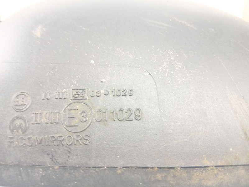 Recambio de retrovisor izquierdo para peugeot boxer caja/chasis 2.2 hdi 130 referencia OEM IAM E3011029  