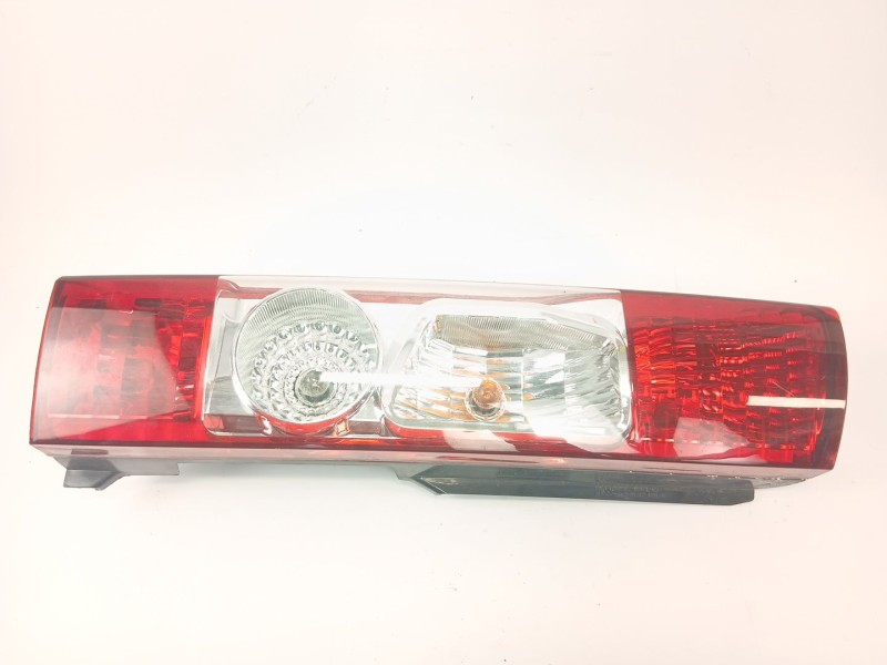 Recambio de piloto trasero izquierdo para peugeot boxer caja/chasis 2.2 hdi 130 referencia OEM IAM 085521926L  