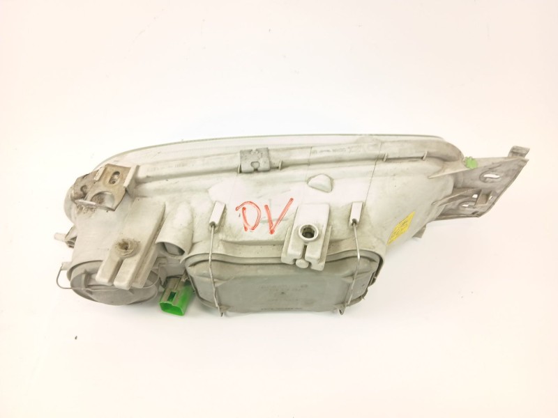 Recambio de faro izquierdo para ford fiesta iv (ja_, jb_) 1.8 d referencia OEM IAM 0301049201  