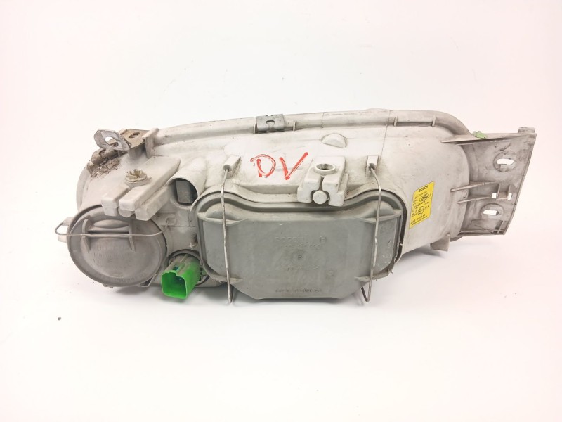 Recambio de faro izquierdo para ford fiesta iv (ja_, jb_) 1.8 d referencia OEM IAM 0301049201  
