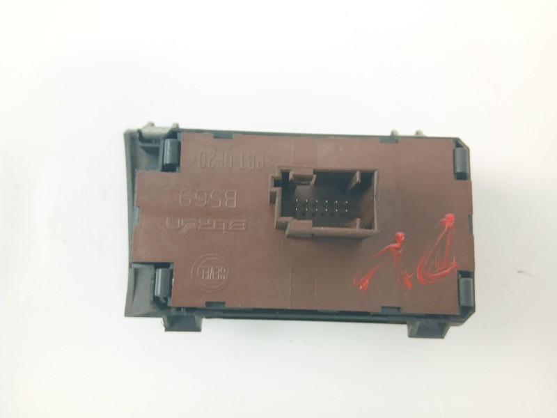 Recambio de interruptor para peugeot boxer caja/chasis 2.2 hdi 130 referencia OEM IAM B569  