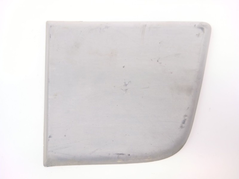 Recambio de moldura para peugeot boxer caja/chasis 2.2 hdi 130 referencia OEM IAM 1306611070  