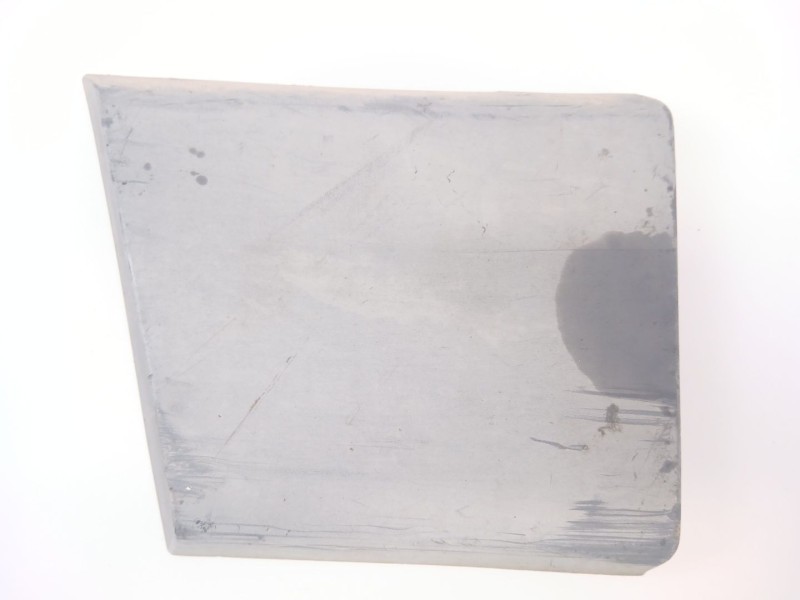 Recambio de moldura para peugeot boxer caja/chasis 2.2 hdi 130 referencia OEM IAM 1306893070  