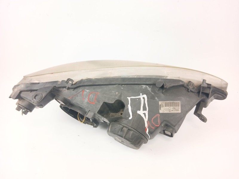 Recambio de faro izquierdo para peugeot 307 break (3e) 2.0 hdi 110 referencia OEM IAM 9641615380  