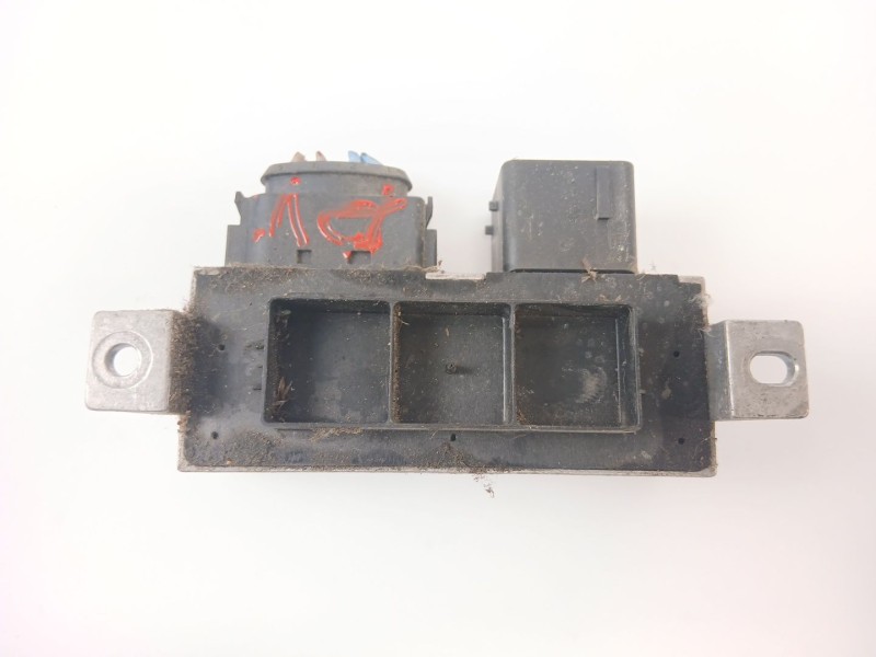 Recambio de caja precalentamiento para nissan qashqai i van (j10) 1.6 dci referencia OEM IAM 8200558438  