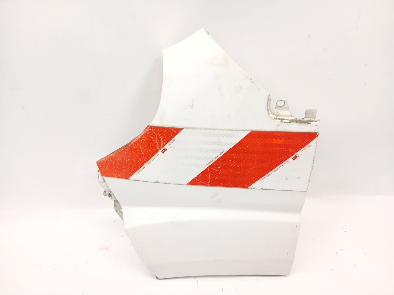 Recambio de aleta delantera izquierda para peugeot boxer caja/chasis 2.2 hdi 130 referencia OEM IAM   