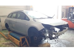 opel astra j sports tourer (p10) del año 2015 2