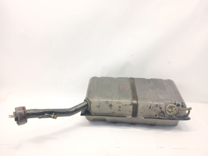 Recambio de deposito combustible para seat 131 (131a) 2.4 diesel referencia OEM IAM   