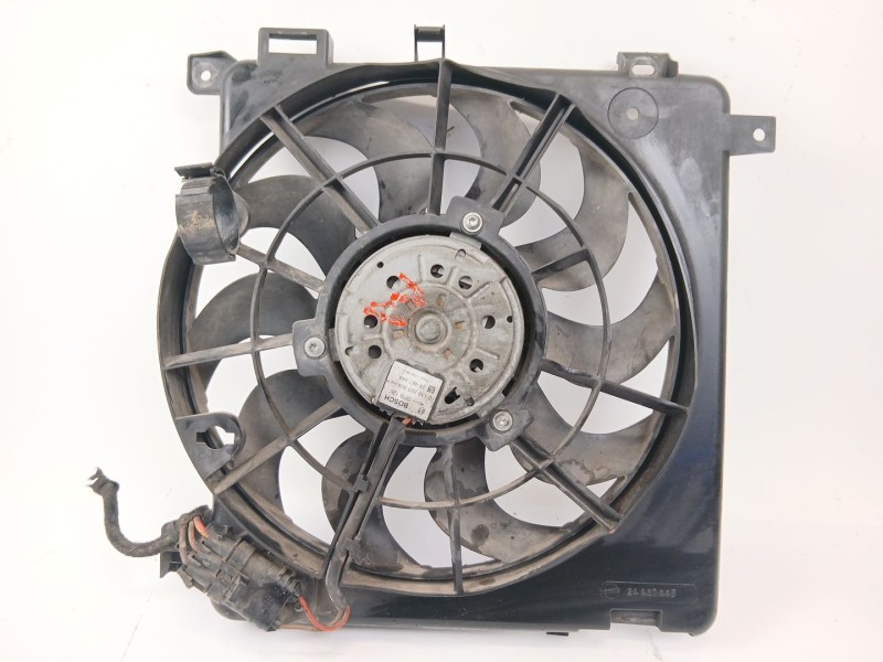 Recambio de electroventilador para opel astra h (a04) 1.9 cdti (l48) referencia OEM IAM 24467442  